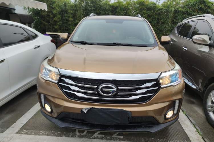 Used GAC Trumpchi GS4 2017 235T Manual Two-Wheel Drive Luxury Edition Front