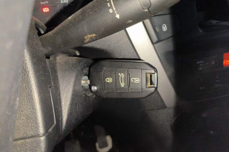 Used Citroen Elysee 2016 1.6L Manual Fashion Edition