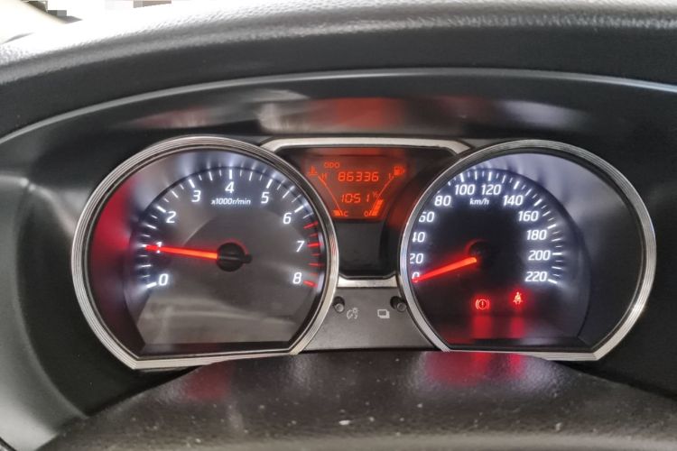 Used Nissan Livina 2015 1.6XE Manual Comfort Edition
