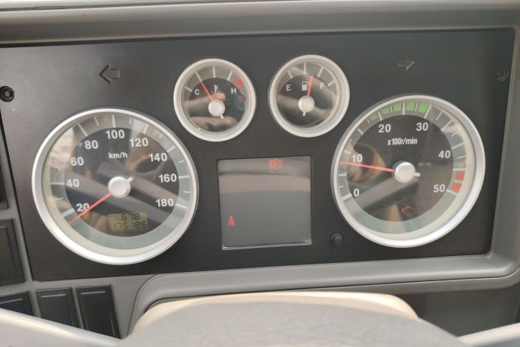 Used Iveco Daily 2014 2.5T-A35 NJ6484ACM47Z4