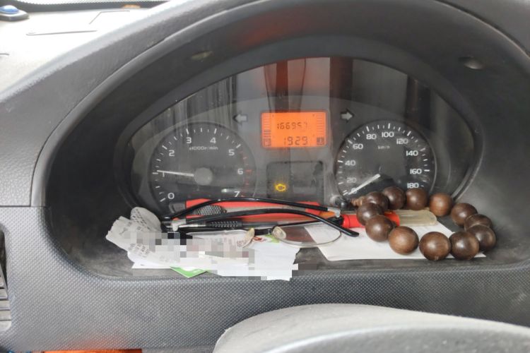 Used Wuling Rongguang 2011 1.2L Base Version
