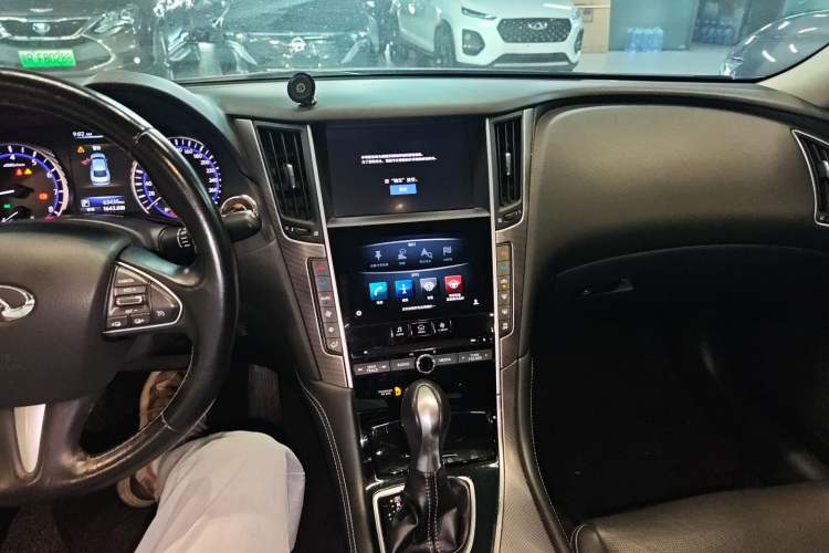 Used Infiniti Q50L 2016 2.0T Ambition Edition
