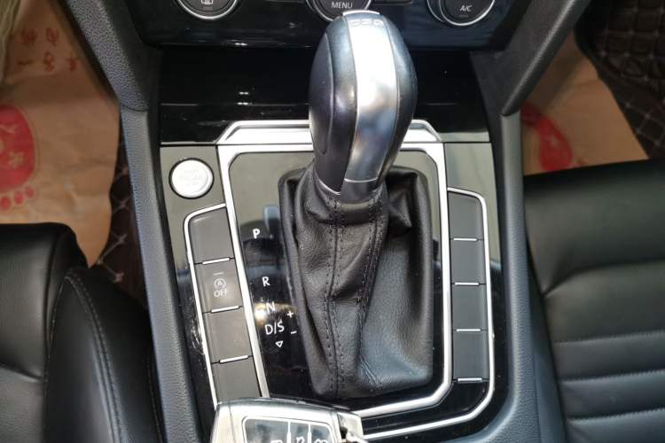 Used Volkswagen Magotan 2019 330TSI DSG Luxury Version China VI Standard
