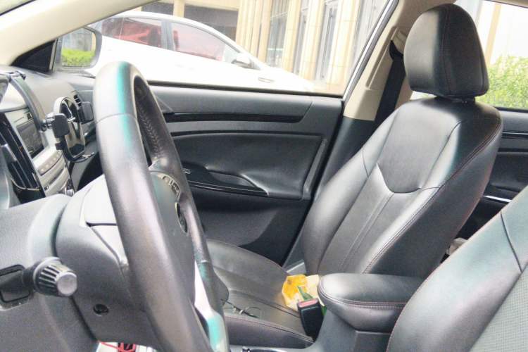 Used BYD e5 2016 300 Luxury Edition