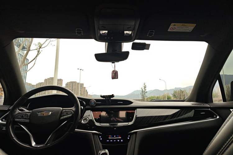 Used Cadillac XT6 2022 2.0T Six-Seater Four-Wheel Drive Luxury 120th Anniversary Limited Edition