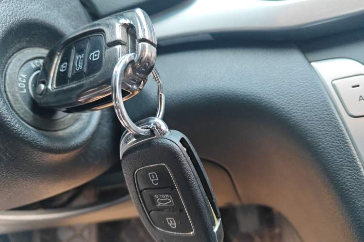 Used Hyundai Elantra (6th Generation / Lingdong) 2016 1.6L Automatic ZhiXuan – Elite Version
