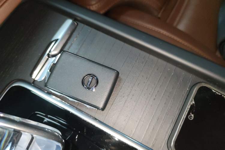 Used Volvo XC90 New Energy 2023 T8 RECHARGE Luxury Prestige 7-Seater