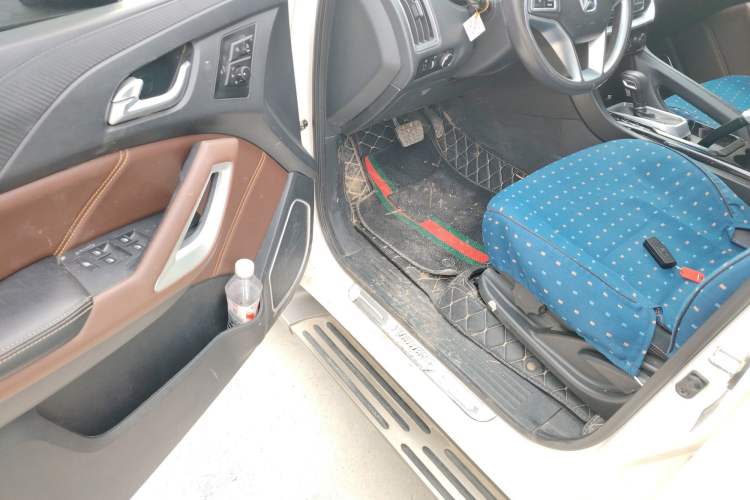 Used JMC Yusheng S350 2016 2.0T Automatic All-Wheel Drive Gasoline Luxury Edition 5 Seats Driver Seat