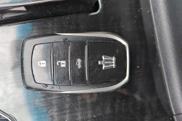 Used Toyota Crown 2015 2.0T Fashion Edition