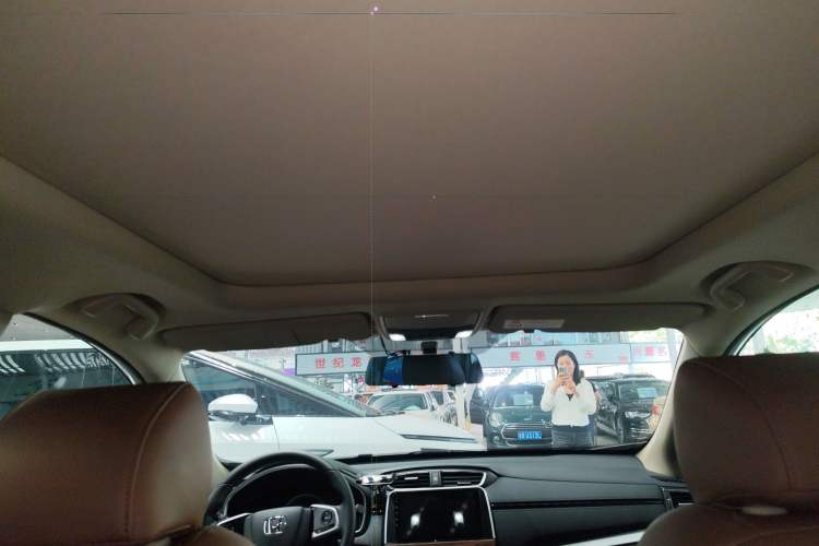 Used Honda CR-V 2021 240TURBO CVT 2WD Comfort Version Headliner