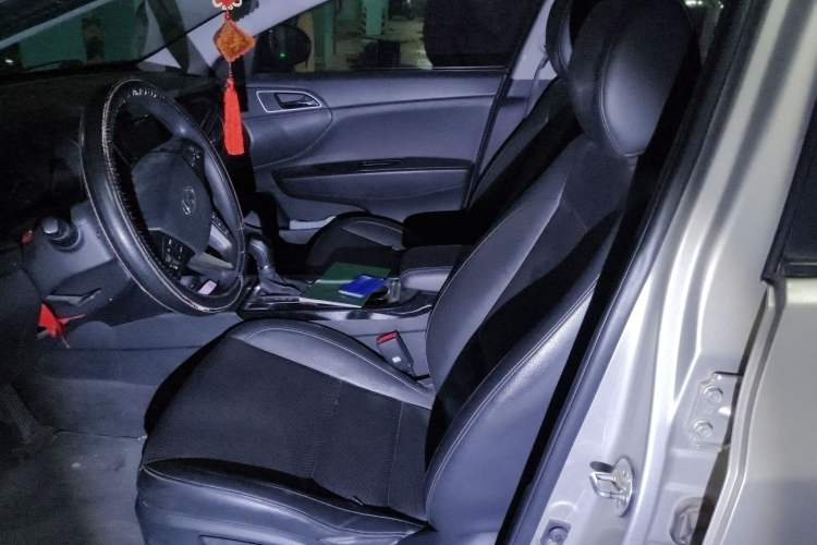 Used Hyundai Mistra 2014 1.8L Automatic Smart GLS Left Front Seat