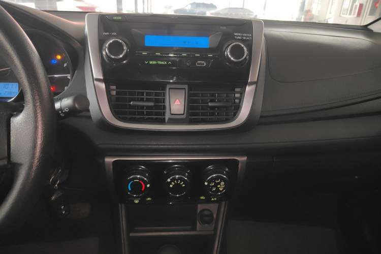 Used Toyota YARiS L Zhi Xuan 2016 Revised 1.5E CVT Charming Edition