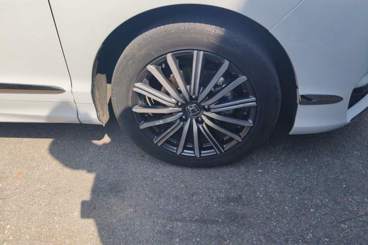 Used Honda Elysion 2024 2.0L eHEV Luxury Edition Right Front Wheel Hub