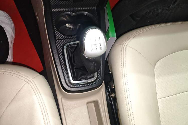 Used FAW Yingzhi G3 2014 1.5L Manual Zhihao Edition