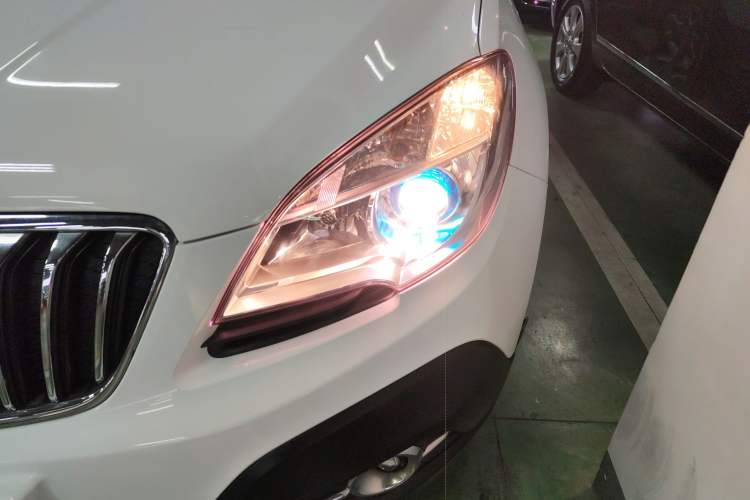 Used Buick Encore 2015 1.4T Automatic All-Wheel-Drive Flagship Model
