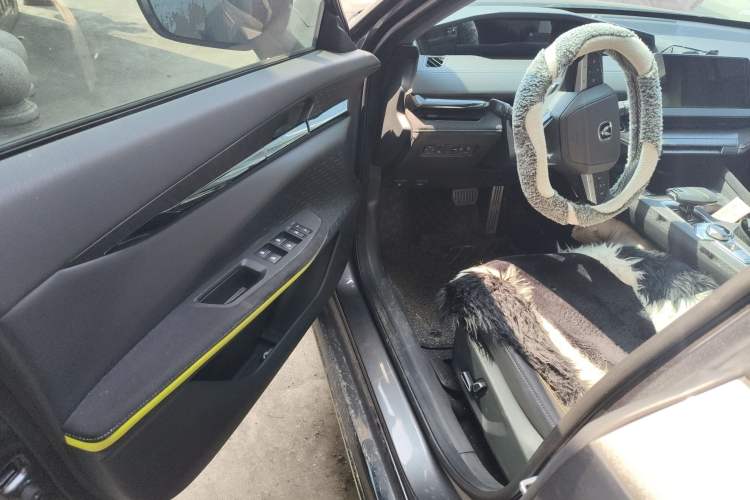 Used Changan UNI-V 2022 1.5T Sport Edition