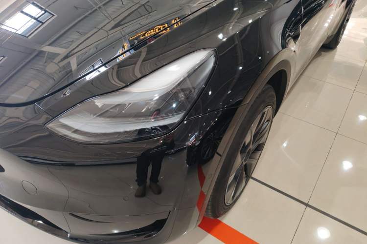 Used Tesla Model Y 2023 Rear-Wheel-Drive Version