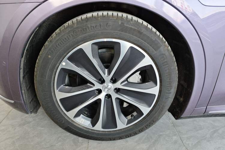 Used Hima Luxeed R7 2024 Pure Electric 667km Pro