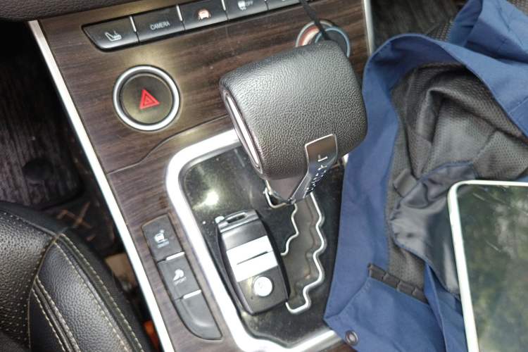 Used Land X7 2015 2.0T Panoramic Flagship Edition Gear Lever