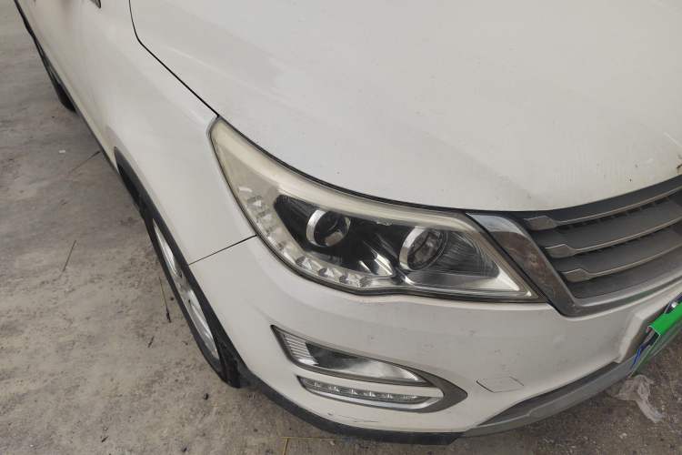 Used Baojun 560 2015 1.8L Manual Elite Edition
