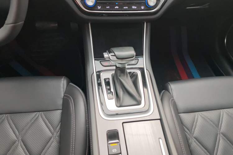 Used Changan Ruicheng CC 2022 Blue Whale Edition 1.5T DCT Luxury Model
