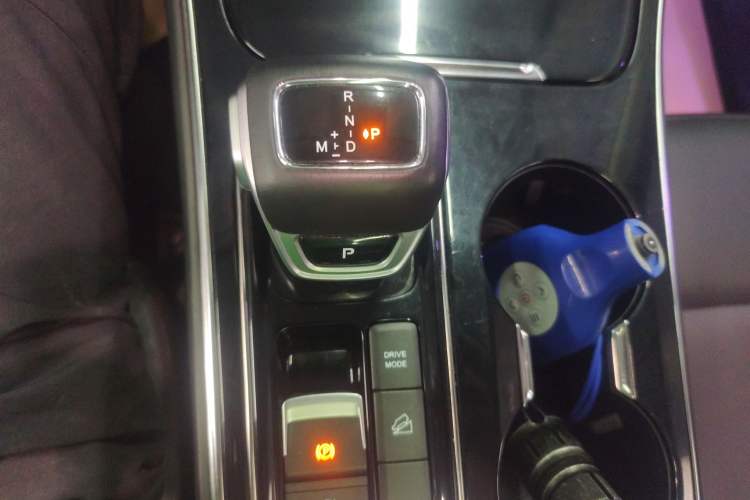 Used FORTHING T5 EVO 2021 1.5TD DCT Diamond Edition Gear Lever