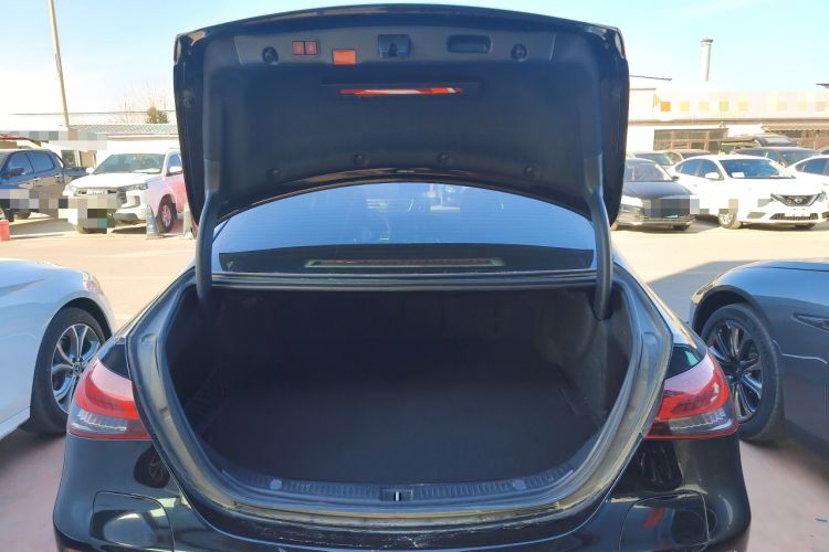 Used Mercedes-Benz E-Class New Energy 2023 E 350 e L Plug-in Hybrid Sedan