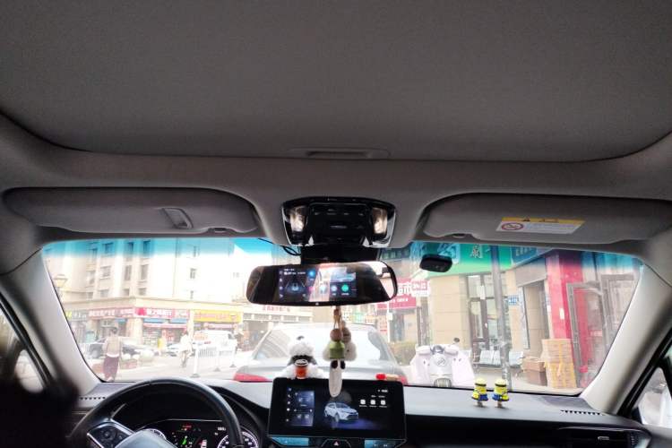 Used Toyota Harrier 2023 2.0L CVT Two-Wheel Drive Luxury Edition
