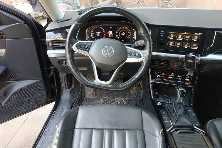 Used Volkswagen Passat 2022 330TSI Starry Elite Edition