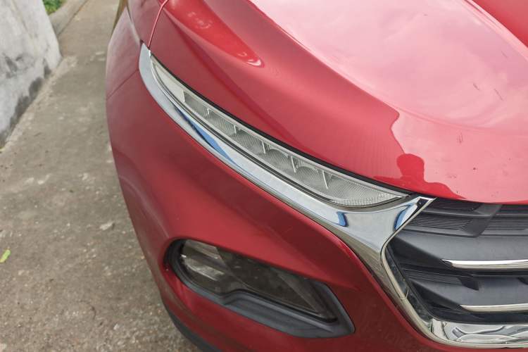 Used Baojun 510 2017 1.5L Automatic Luxury Model Right Front Headlight