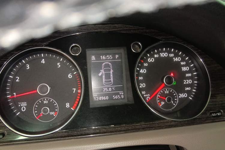 Used Volkswagen Magotan 2012 Facelift 1.8TSI Prestige Model
