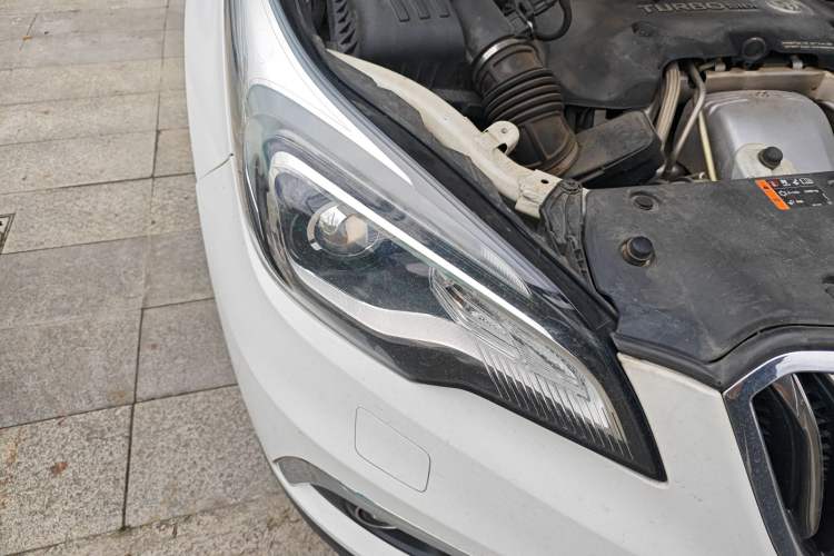 Used Buick Envision 2014 28T Four-Wheel Drive Elite Model