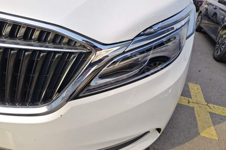 Used Buick GL8 2018 ES 28T Premium Model China VI Standard