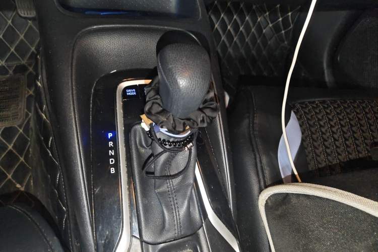 Used Toyota Levin 2021 Dual-Motor 1.8H E-CVT Leading Edition Gear Lever