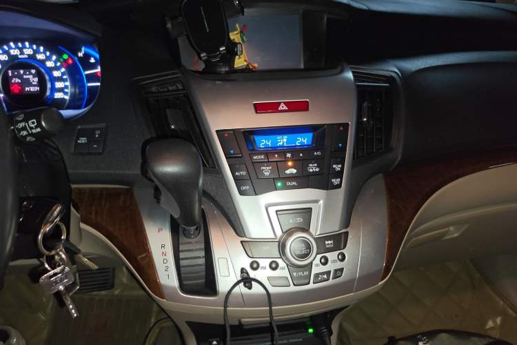 Used Honda Odyssey 2013 2.4L Elite Edition