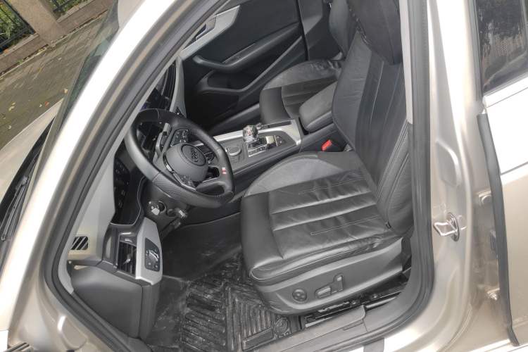 Used Audi A4L 2017 40 TFSI Fashion Model