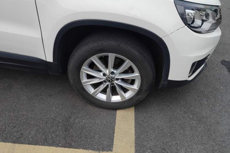 Used Volkswagen Tiguan 2016 280TSI Automatic Two-Wheel-Drive Silk Road Style Edition