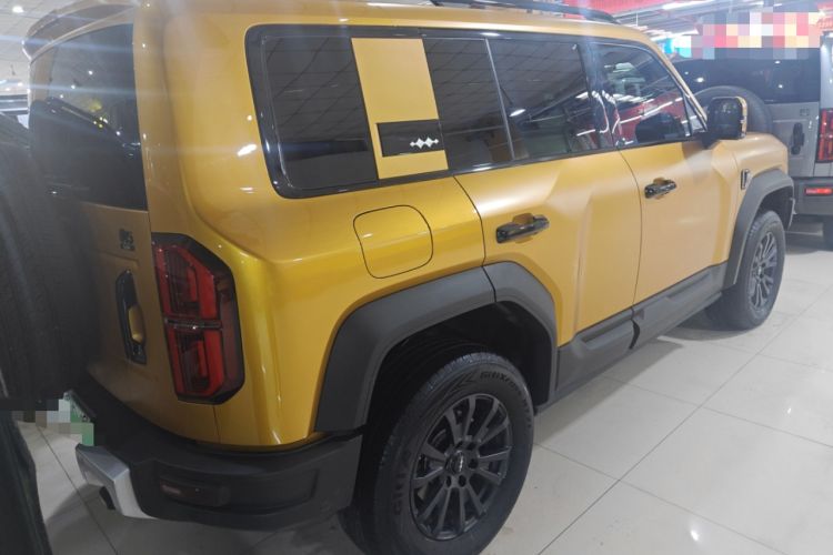 Used Formula Leopard Leopard 5 2023 Navigator Edition