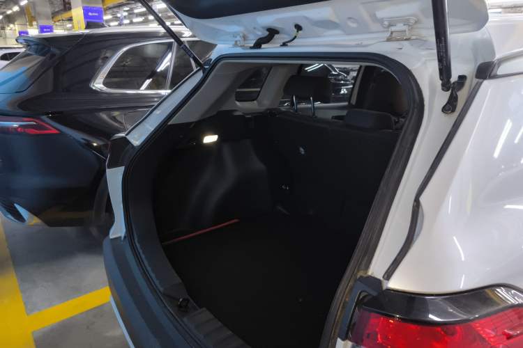 Used Toyota Corolla Cross 2024 2.0L Elite Edition
