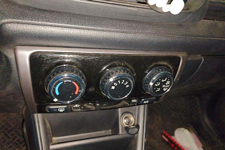 Used Toyota YARiS L Zhi Xuan 2022 X-Trail 1.5L CVT Leading PLUS Edition
