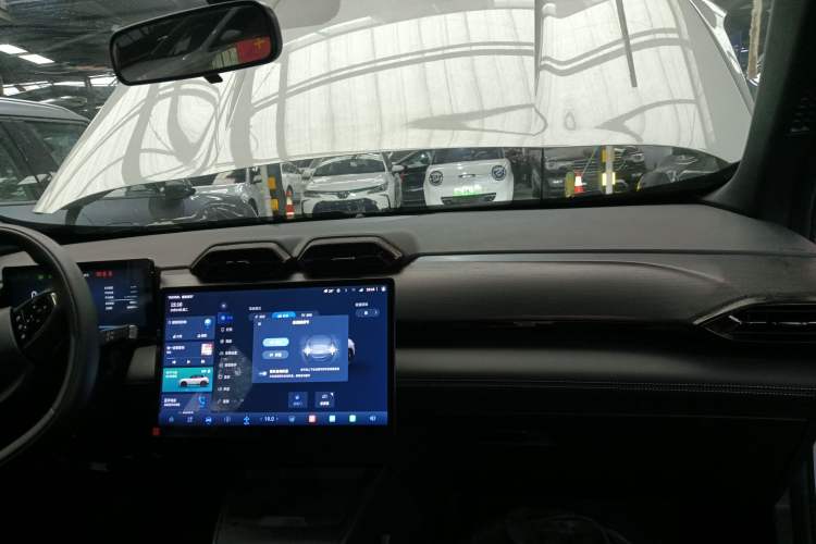 Used Dongfeng Aeolus L7 New Energy 2024 518 Pro
