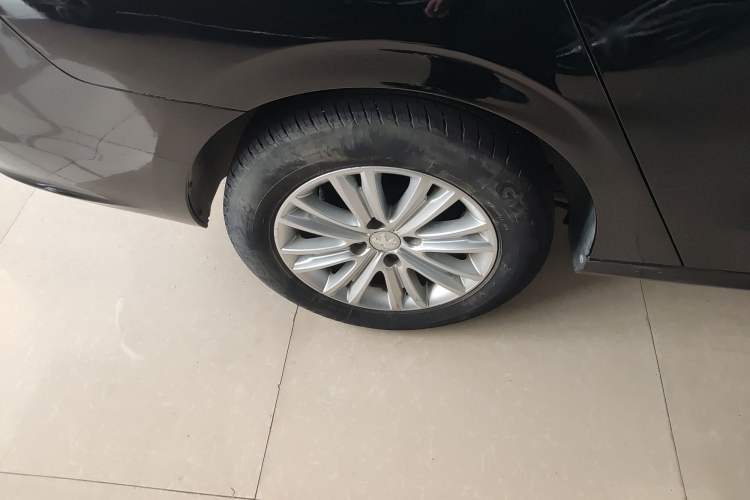 Used Peugeot 301 2014 1.6L Automatic Luxury Edition