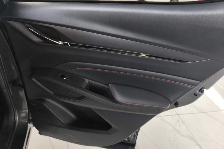 Used Oshan X5 PLUS 2023 1.5T DCT Navigation Edition