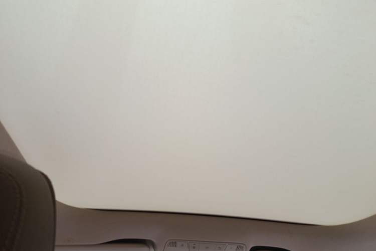 Used Mercedes-Benz E-Class 2016 E 300 L Stylish Model Headliner