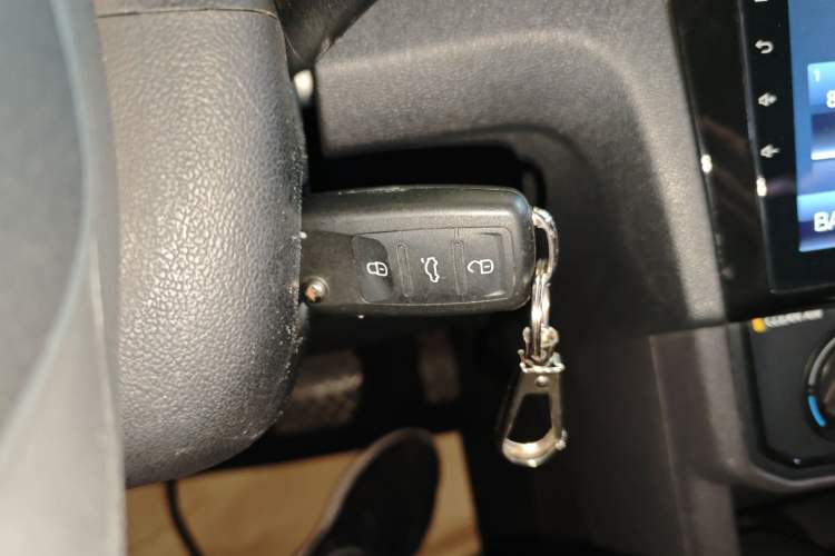 Used Volkswagen Jetta 2019 Dream Edition 1.5L Automatic Fashionable Version Vehicle Key