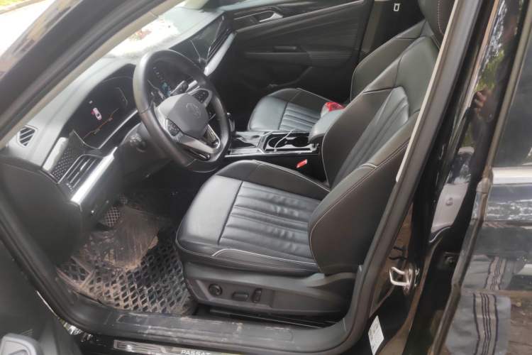 Used Volkswagen Passat 2022 330TSI Starry Elite Edition Left Front Seat