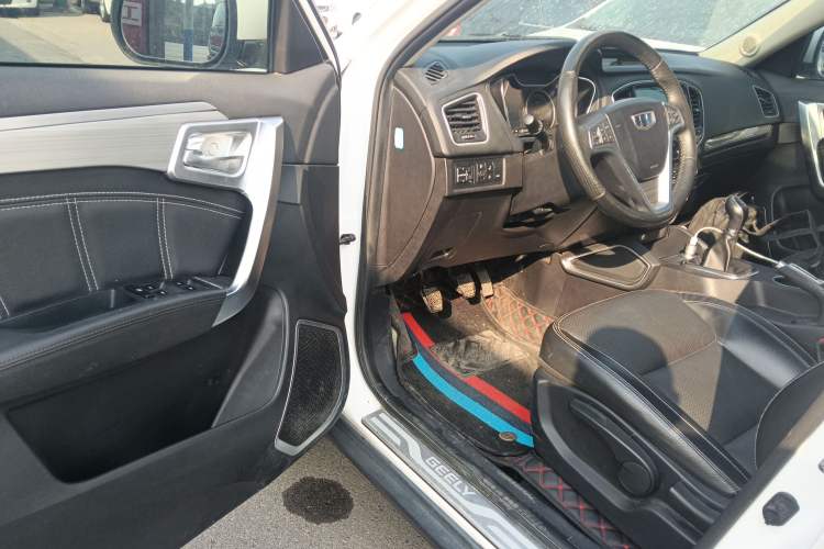 Used Geely Auto Vision X6 2016 1.8L Manual Luxury Model