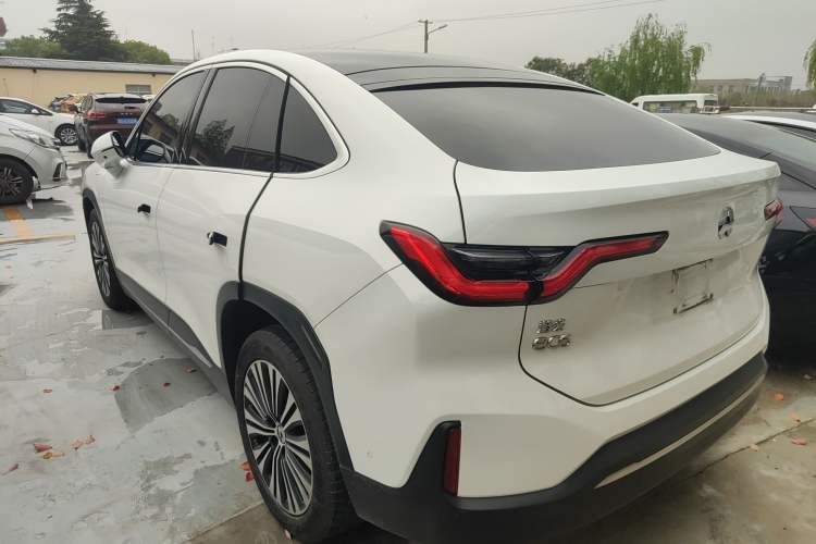 Used Nio EC6 2020 605 km Sport Edition Rear Left 45 Deg