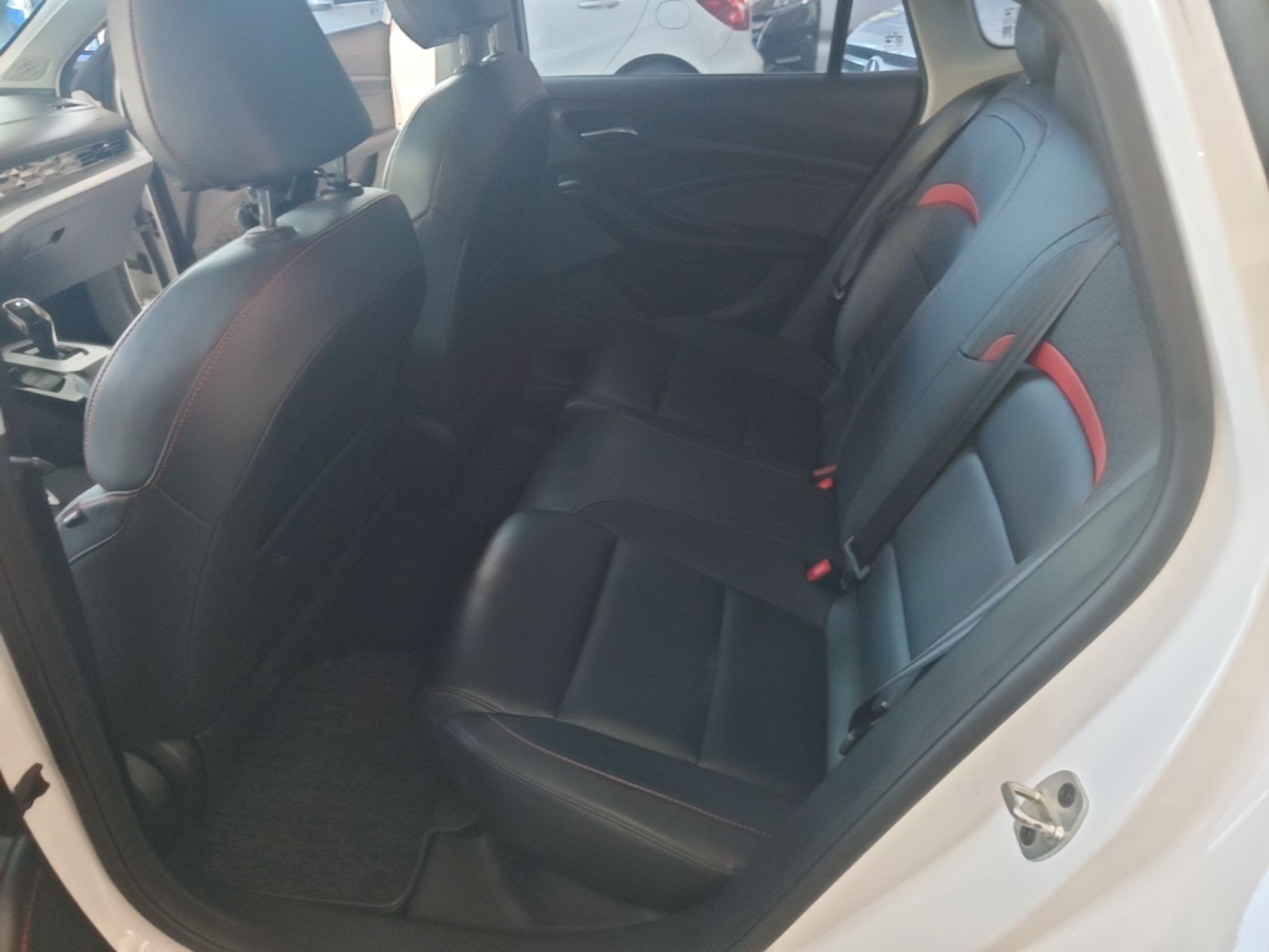 MG 5 2022 300TGI DCT Chao Yue Luxury Edition — снимка 20