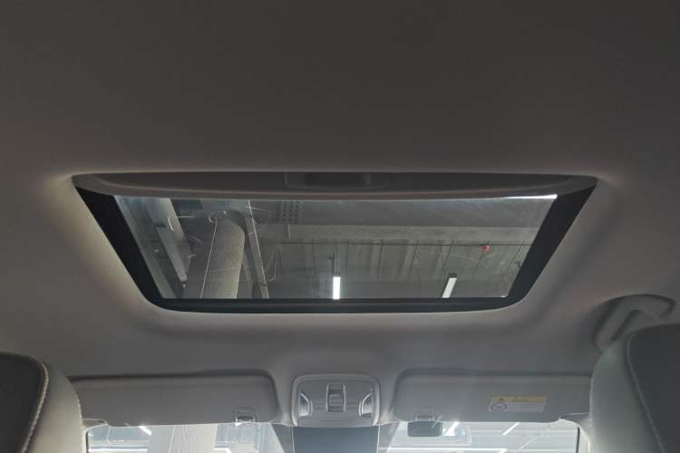 Used GAC Trumpchi M6 2023 PRO 270T DCT Luxury Edition Headliner